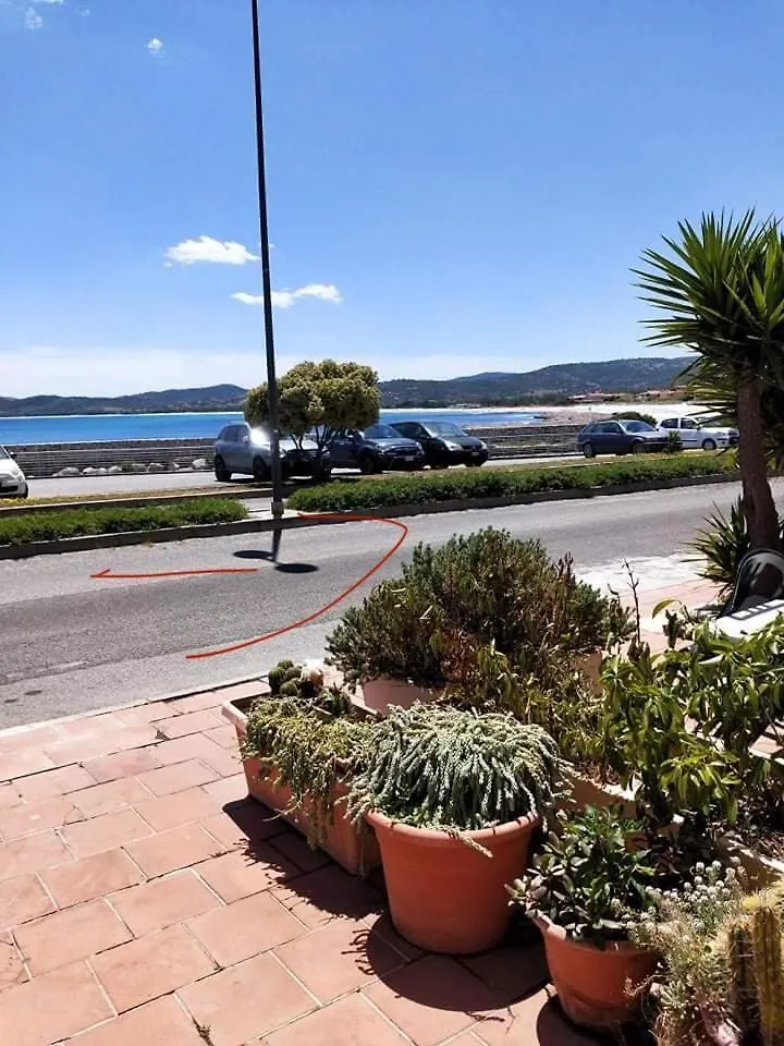 La Baita Al Mare La Caletta Apartament